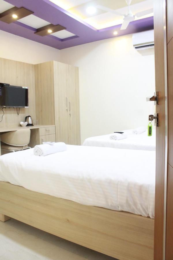 Jfive Residency Hotell Chennai Eksteriør bilde