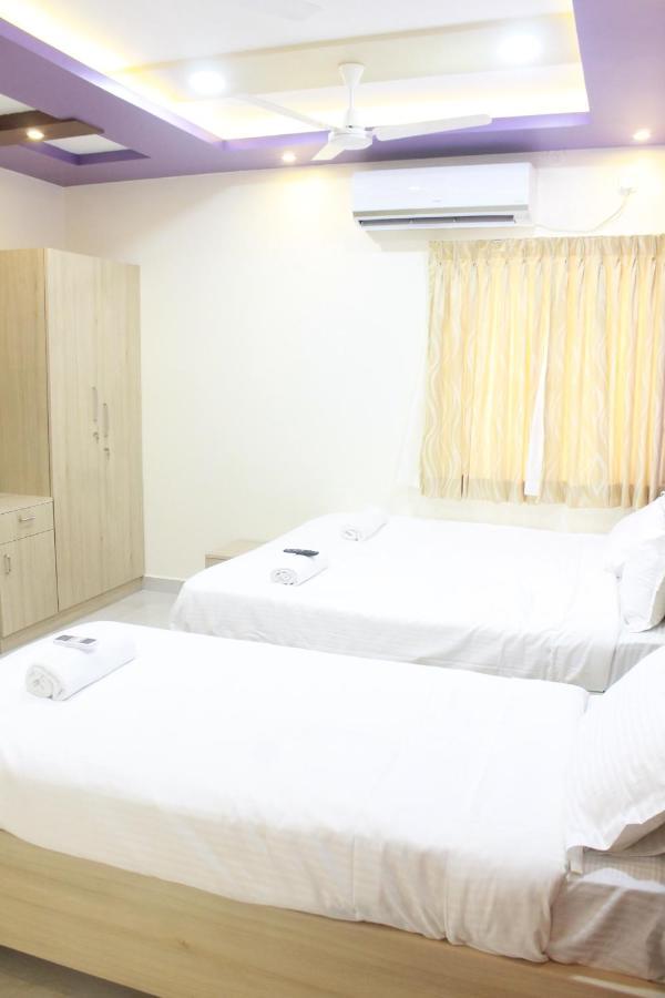 Jfive Residency Hotell Chennai Eksteriør bilde